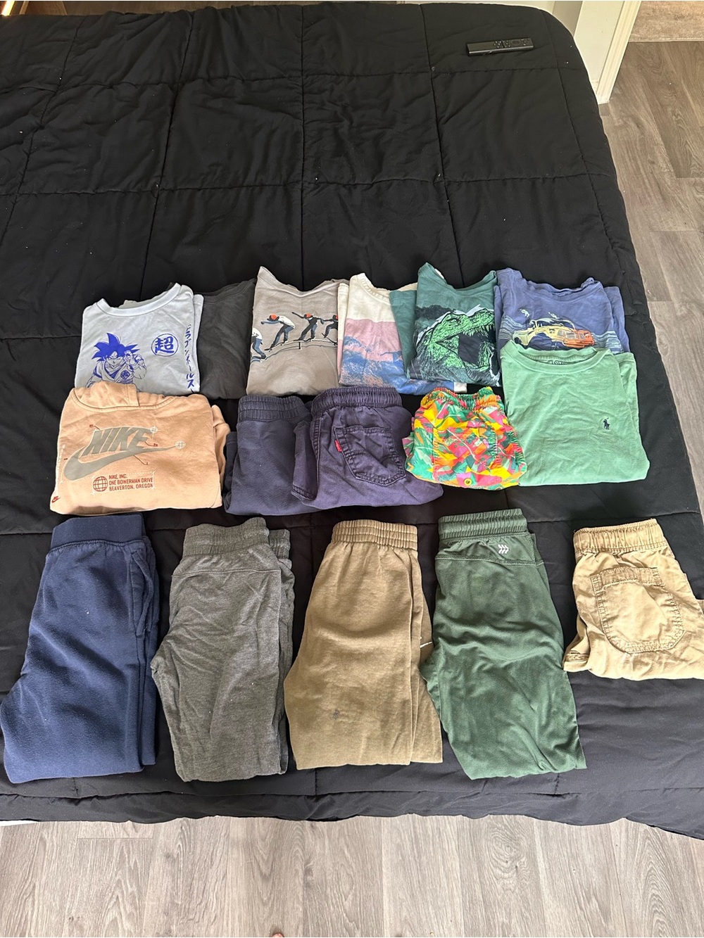 Nike/ Polo / Gap Kids Mixed Bundle Color Matching Set - Assorted Tops & Bottoms